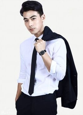 戴向宇个人资料照片及背景 《最强小孩》首秀成孩子王