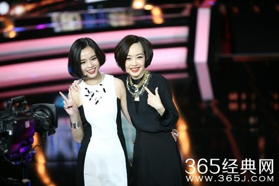 《超级演说家》撞脸鲁豫的女选手是谁 似孪生妹妹