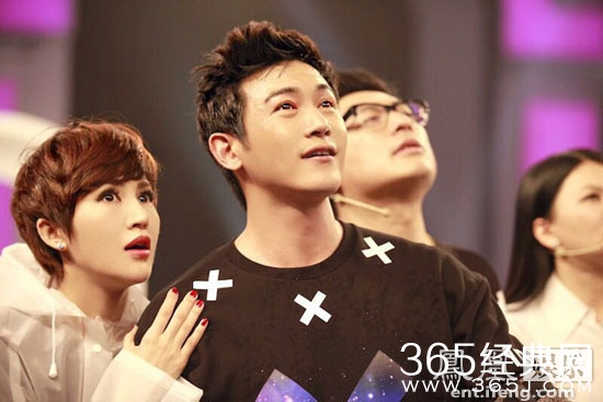 陆毅鲍蕾为她而战_首秀 贝儿高能可爱乱入萌萌哒_365经典网