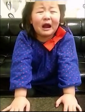 东北顶嘴小胖妞顶嘴第二弹视频在线观看_小萝莉与妈妈的狡猾狡辩_你都给我饿成皮包骨了