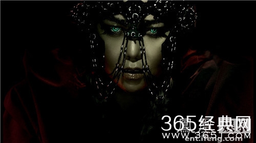 张惠妹《母系社会》MV登场 献上全新“猫眼石”眼妆