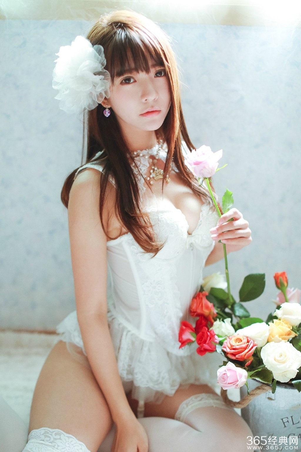 Yurisa整容前后生活照对比