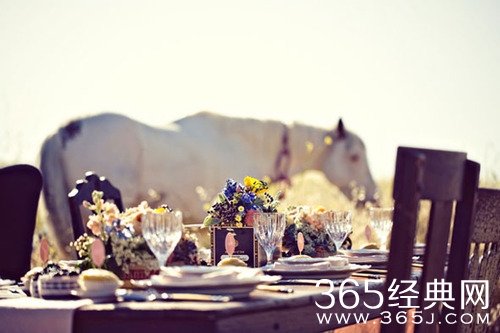 工作不是用月薪买断生命，而是用错误纠正人生