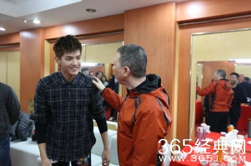 吴亦凡真心打动冯小刚 诠释心中有戏