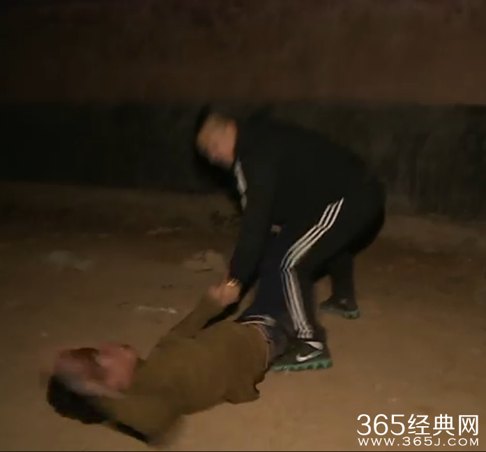 《变形计》20150414期张瀚文哭诉是背景音乐是什么音乐？