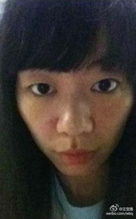 王宝强晒与众网友撞脸照：基因遍布大江南北