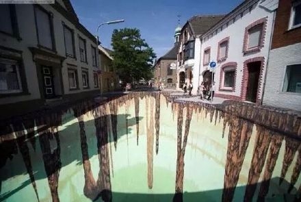 站在这样的街头，你会害怕吗？