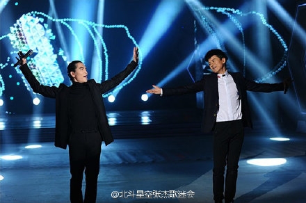 《最美和声》第三季导师张杰萧敬腾合唱《黑与白》 是在《快乐大本营》的哪一期？