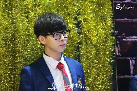 最新一期20150418《快乐大本营》左耳剧组来席 花儿与少年2男子汉延播