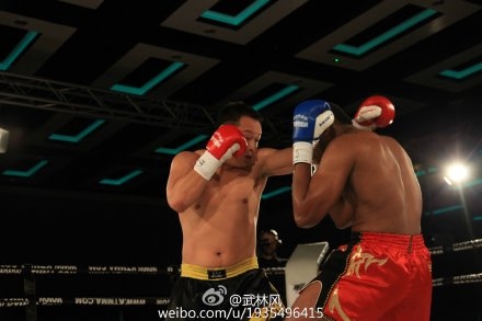 武林风中国大炮拳打大本钟_环球拳王争霸赛英国站精彩开演_365经典网