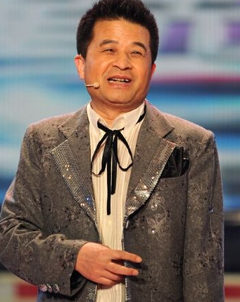 毕福剑真的辞职了吗原因真相揭秘 汤礼曝央视某知名主持人辞职