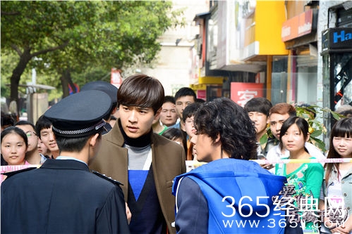 《爱你万缕千丝》穆德胜真实身份是什么 穆德胜和之元爸爸被害有什么关系