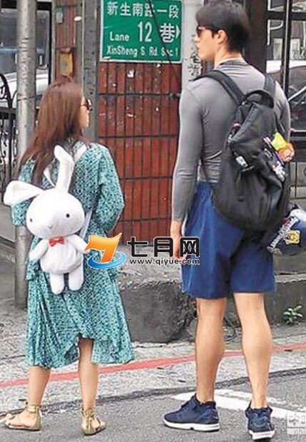 蔡依林锦荣约会是真的吗 蔡依林锦荣同居亲密出入遭偷拍