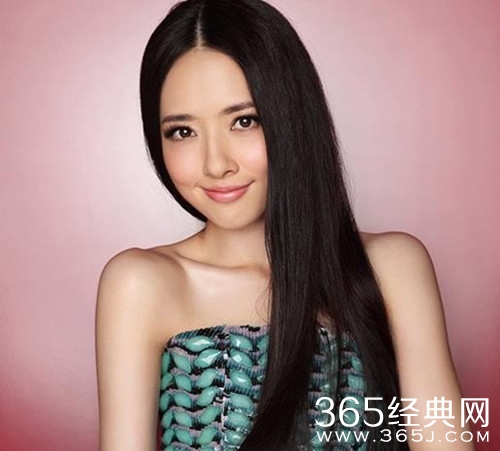 曝郭碧婷是les 出柜恋上“比比蓝”激吻19岁女生