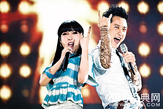 庾澄庆回应同居传闻