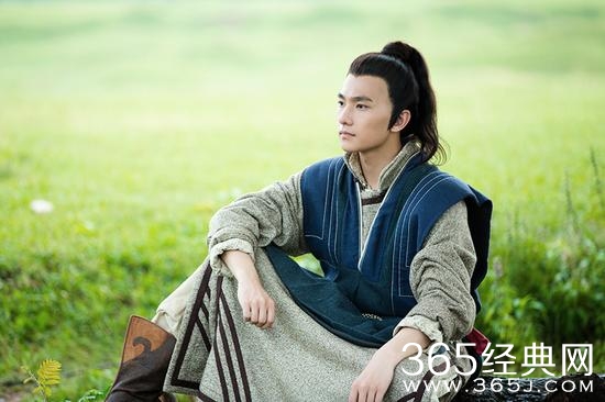 《新少年四大名捕》杨洋坠崖失忆变呆萌少年 邂逅新恋情