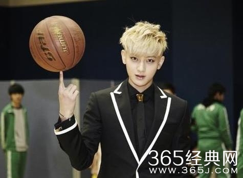 EXO黄子韬爸爸自曝TAO解约SM原因