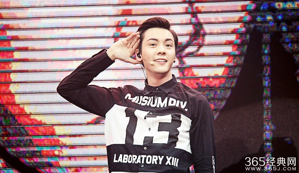 新少年四大名铺插曲陈伟霆无言守候歌词虐哭网友_无言守候MP3/歌词在线试听下载_365经典网