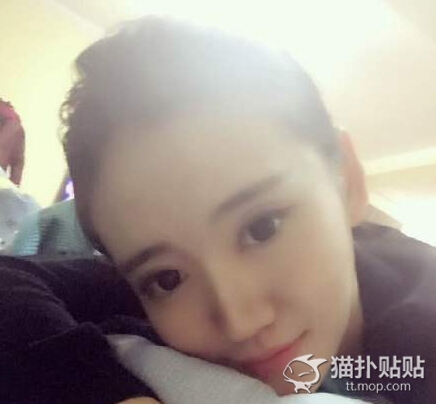 又发现一枚南航空姐 美美哒！