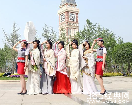 史上最美毕业照 一宿舍走出的八位空姐