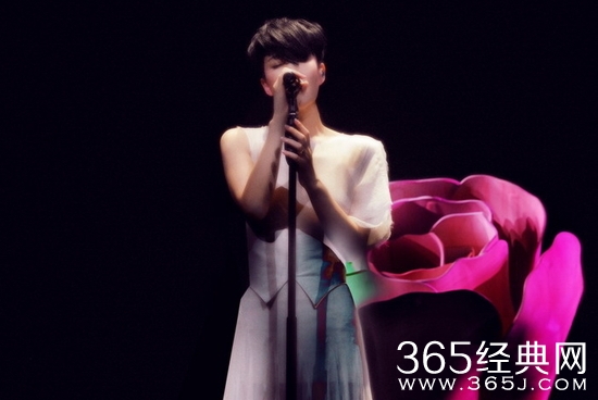 王菲将与邓丽君隔空对唱 5月8日将正式曝光