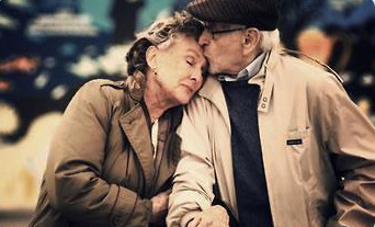 异地恋的心酸歌词感觉，献给坚持异地恋的你们