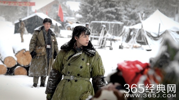 张静初冯绍峰演《三体》惹争议 改编不一定非得原汁原味