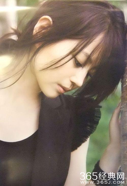 如果爱迟到了，下一个路口，我们会在那里。