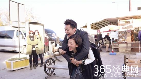 《花样姐姐》林志玲自嘲是男人 获封花样吃货