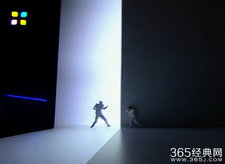 迪拜光影舞蹈视频在线观看_Black & White 用不用这么波澜壮阔_土豪真的好会玩