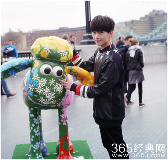 跑男花少齐助力小羊肖恩是谁_小羊肖恩来历介绍_小羊肖恩资料背景