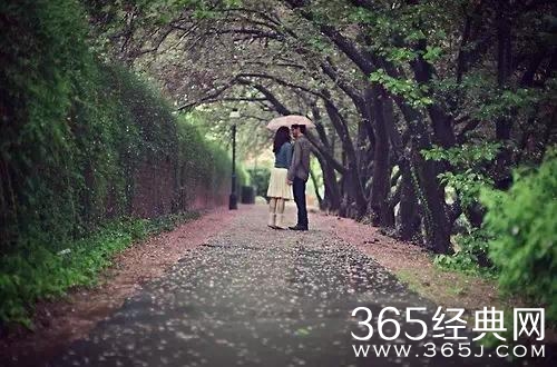 缘份不会随意而来，珍惜遇见的每一个人