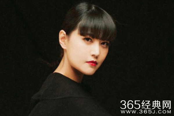 周海媚自曝曾为拍戏三天不睡 提水擦车抑制困意