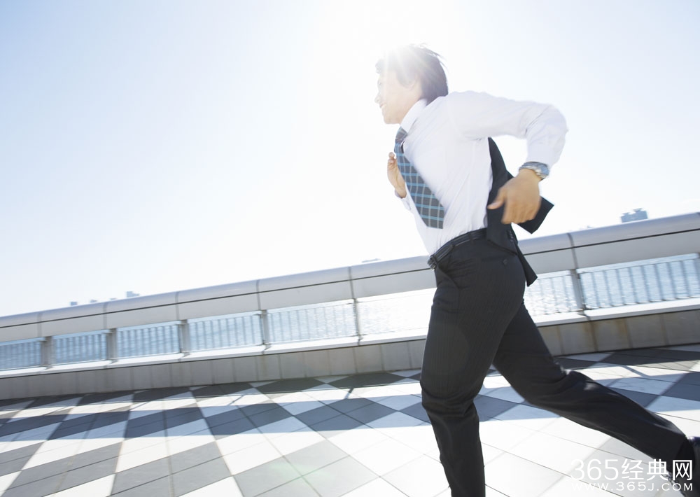 单枪匹马打天下