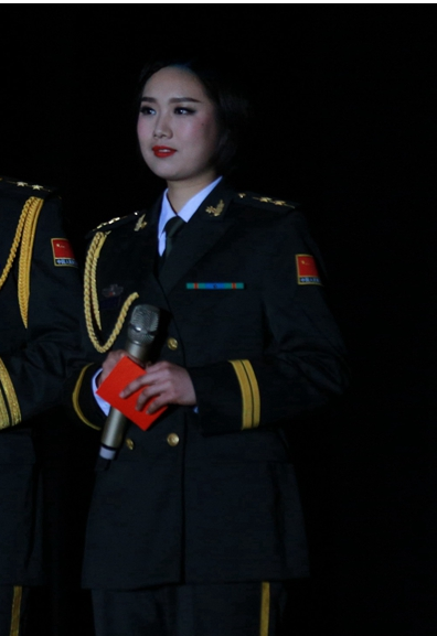 《真正男子汉》第二期中的女教官是谁