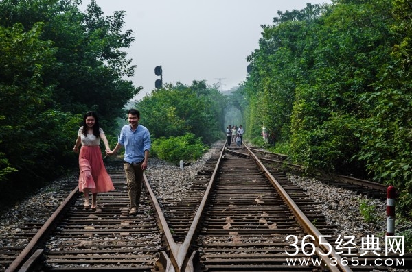 南京爱情隧道走红