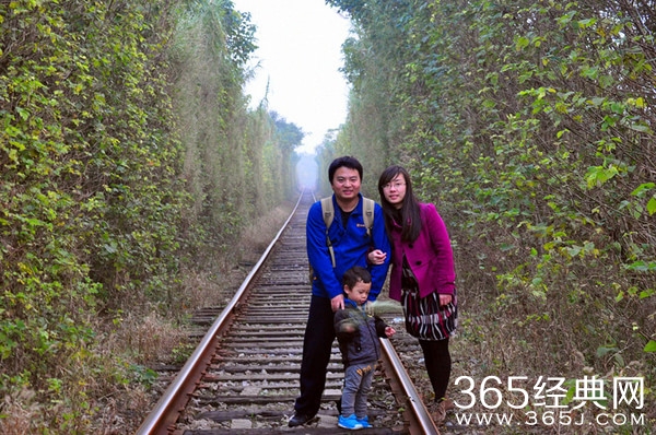 南京爱情隧道走红