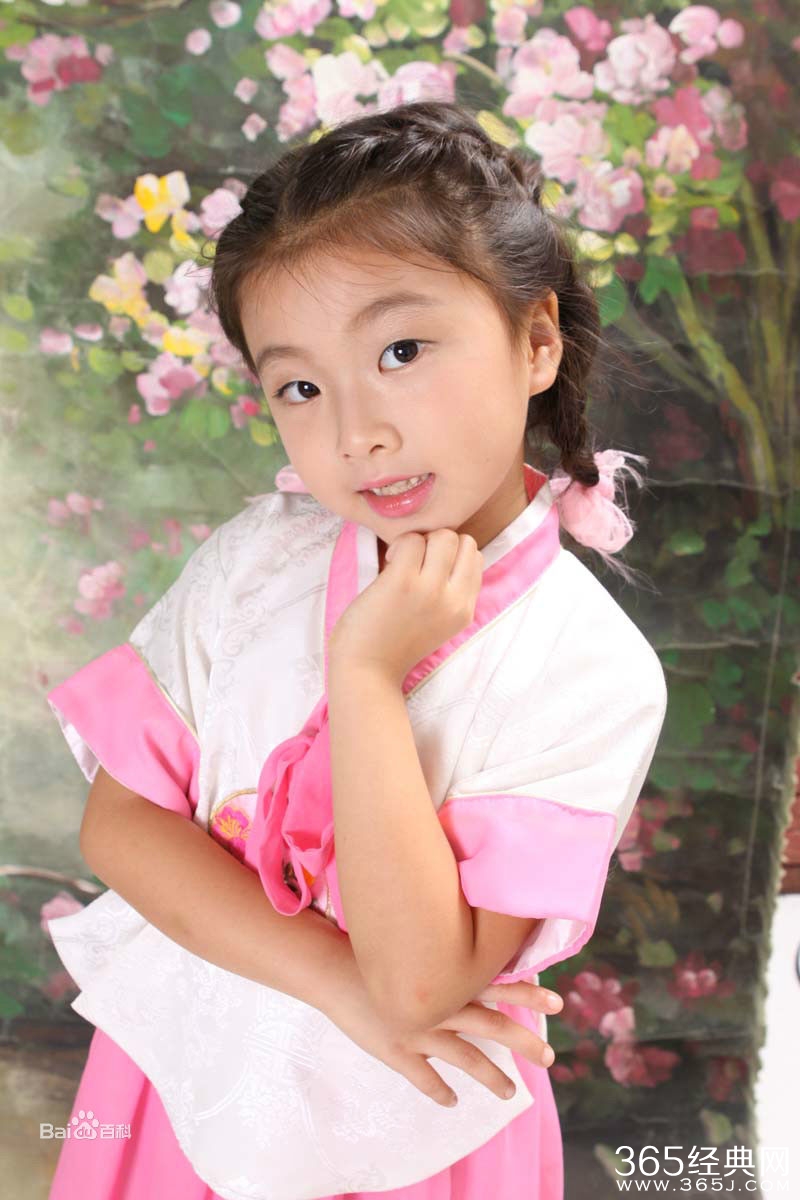 田雨涵田雨涵个人资料背景微博介绍