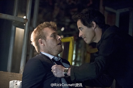 闪电侠第一季21集剧情:逆闪斯旺大人身份曝光 Barry重获超能力