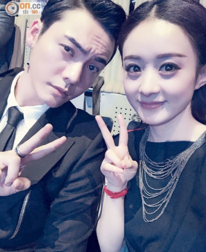 曝陈伟霆拍戏激吻赵丽颖三小时 阿Sa恋情告急