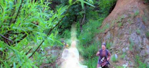 《聊斋新编》怪婆婆为什么帮助恒娘 怪婆婆和恒娘是什么关系