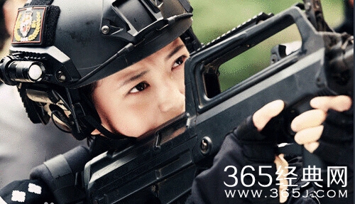 《特警力量》32集是谁救了莎莎？