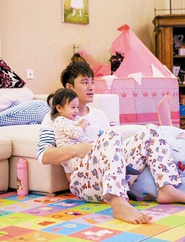 《爸爸回来了》20150516期直播视频观看