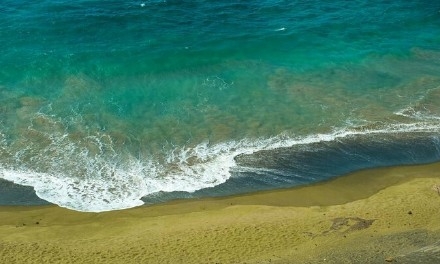 夏威夷Papakōlea绿色海滩