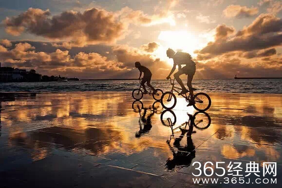 你为什么过得这么苦逼？