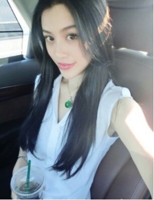 翔嫂独家回应 裤裆里掏手榴弹 剧情历史上有过