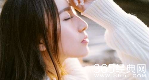 流年静好，花开馨暖。