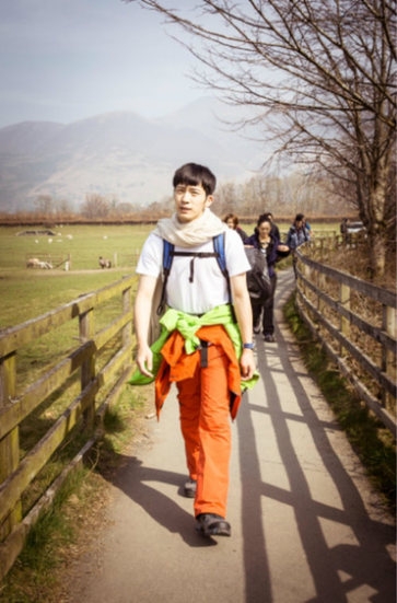 《花儿与少年2》接替郑爽导游的是谁 井柏然或接替郑爽成\