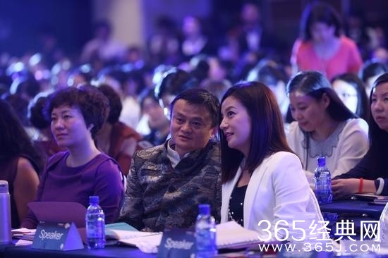 赵薇自曝新片计划 再执导筒将拍女性犯罪题材