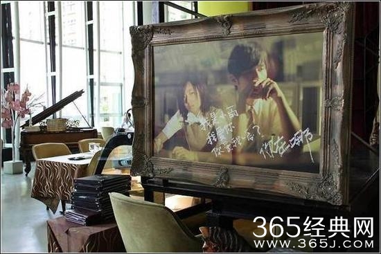 该餐厅以周杰伦自编自导自演电影《不能说的秘密》为主题